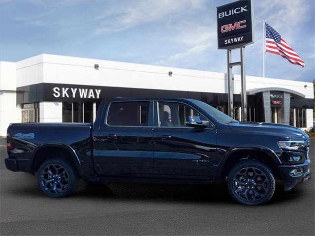 2024 Ram 1500 Limited photo 2