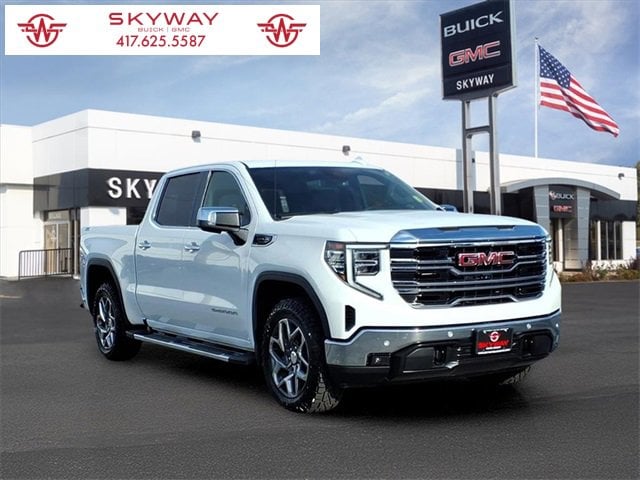 2024 GMC Sierra 1500 SLT's photo