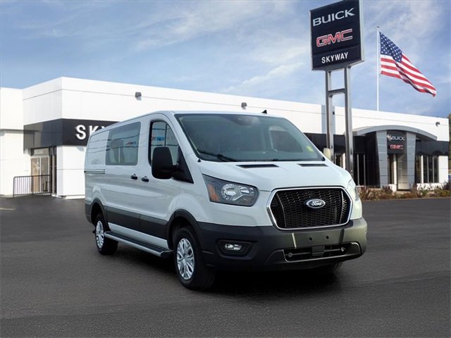2024 Ford Transit Cargo Van photo 2