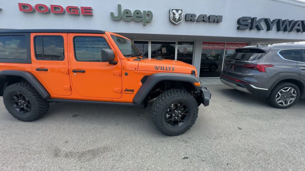 2025 Jeep Wrangler Willys photo 2