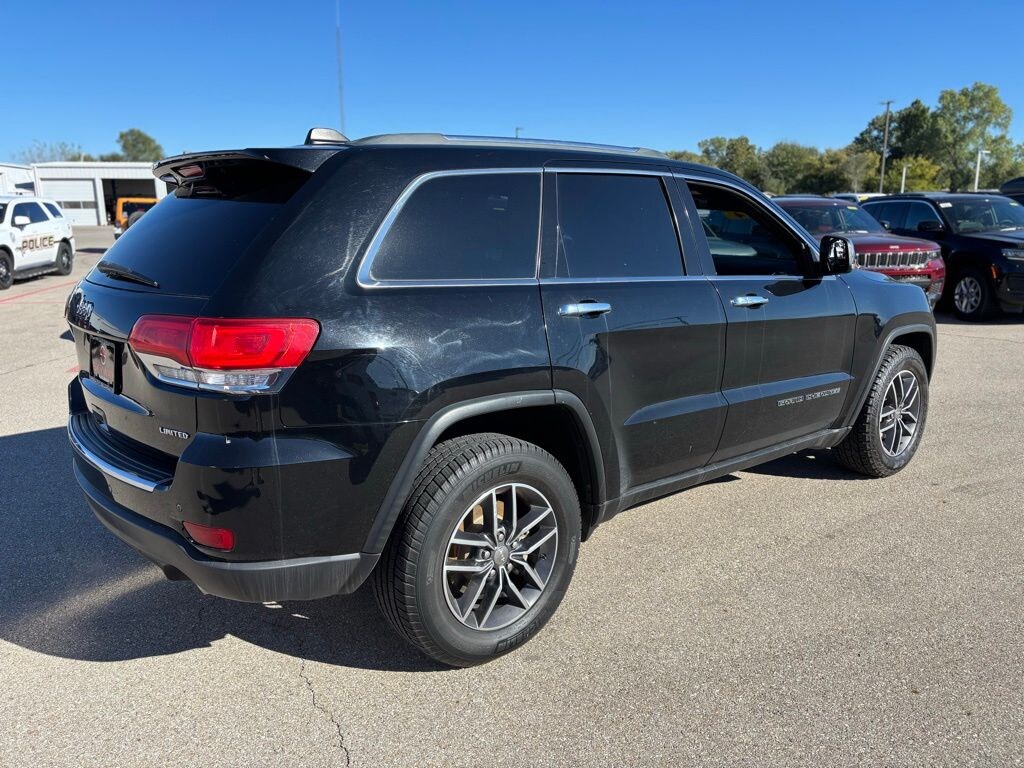 Used 2018 Jeep Grand Cherokee Limited 4x4 SUV
