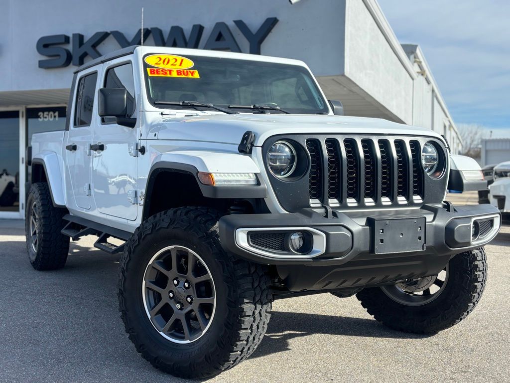 2021 Jeep Gladiator Overland's photo
