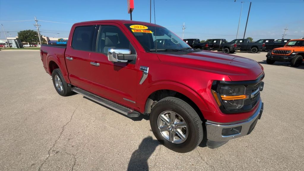 2024 Ford F-150 XLT photo 2
