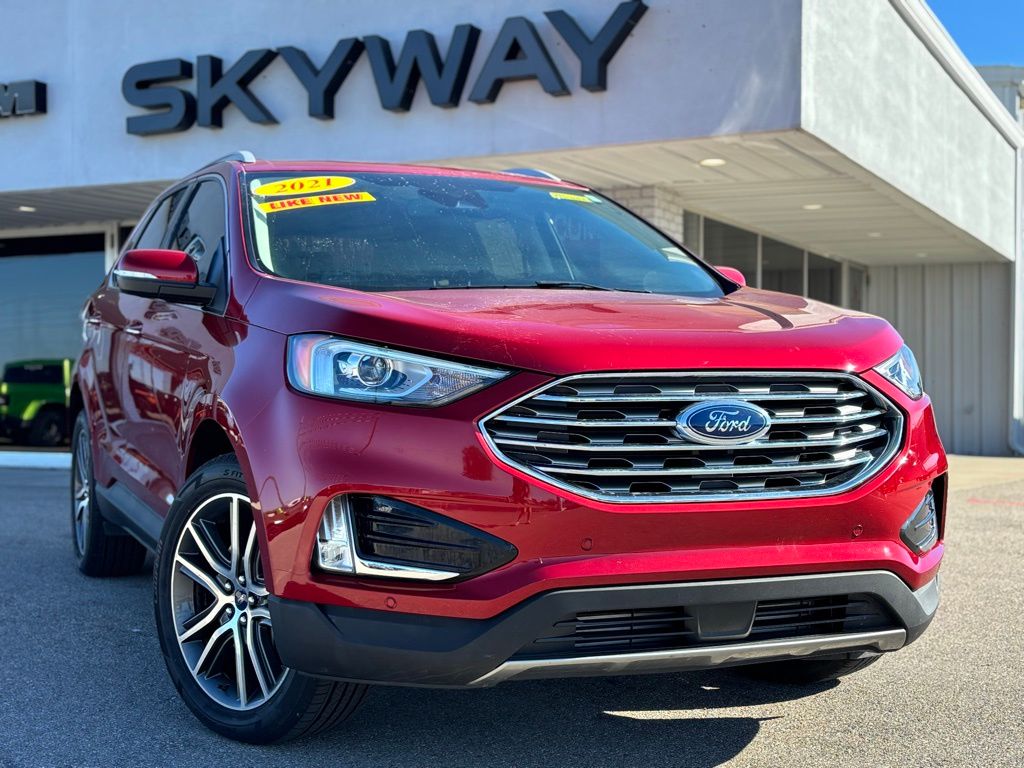 2021 Ford Edge Titanium's photo
