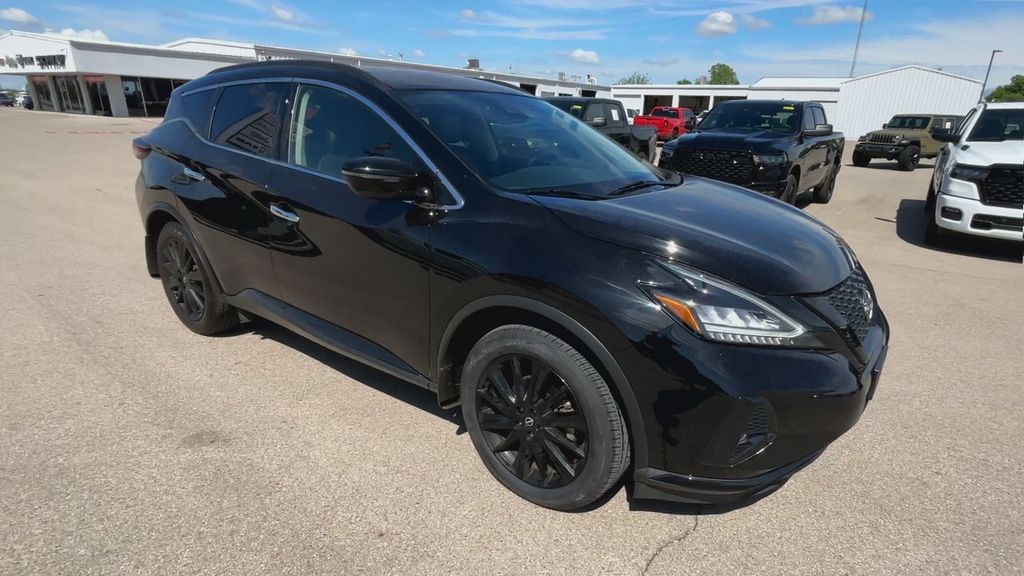 2024 Nissan Murano SV photo 2