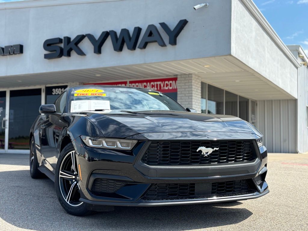 2024 Ford Mustang EcoBoost's photo