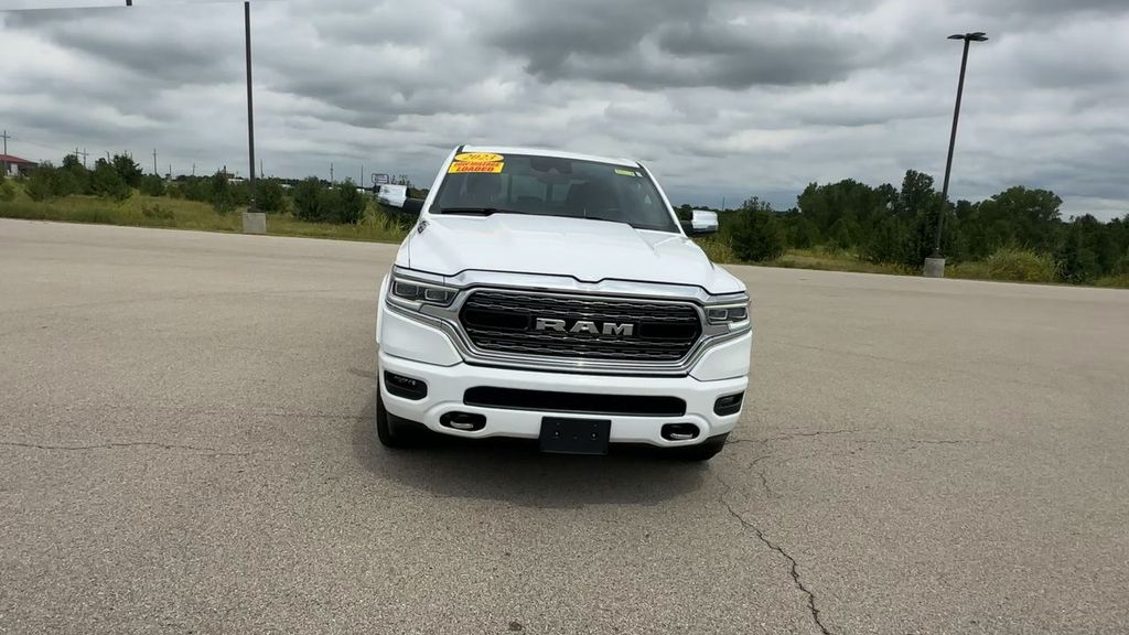 2023 Ram 1500 Limited photo 3