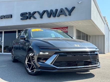 2024 Hyundai Sonata SEL Sedan