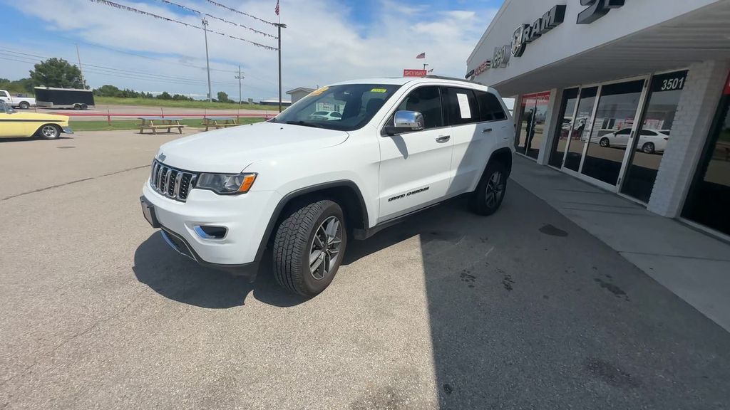 2021 Jeep Grand Cherokee Limited photo 2