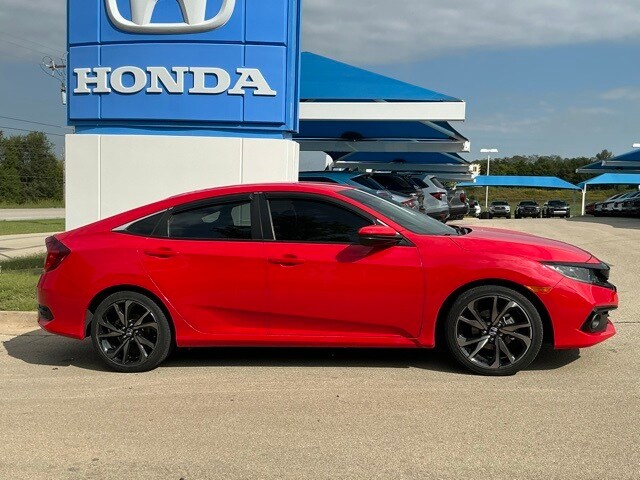 2021 Honda Civic Sport photo 2