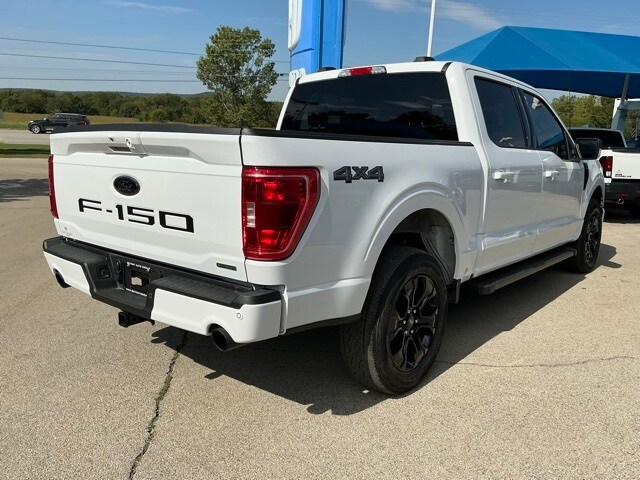 2022 Ford F-150 XLT photo 2