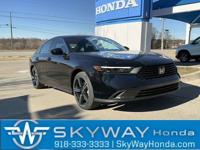 2025 Honda Accord Hybrid Sport's photo