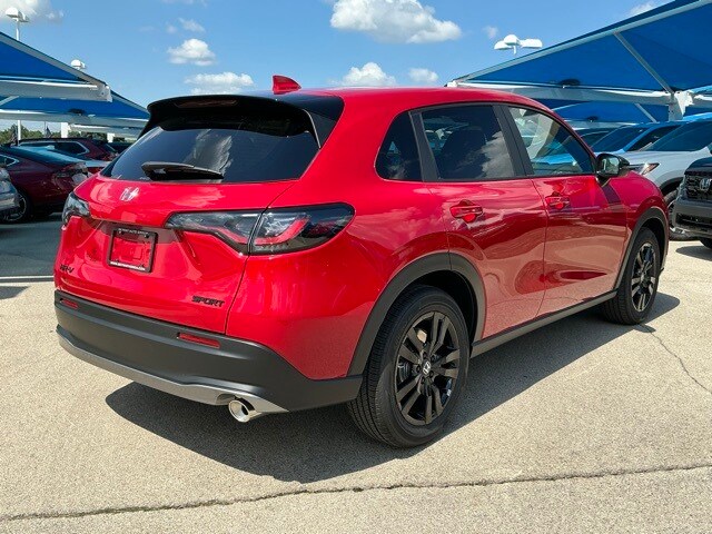 2026 Honda HR-V Sport photo 3