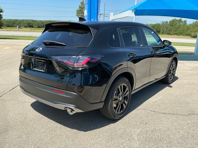2026 Honda HR-V Sport photo 3
