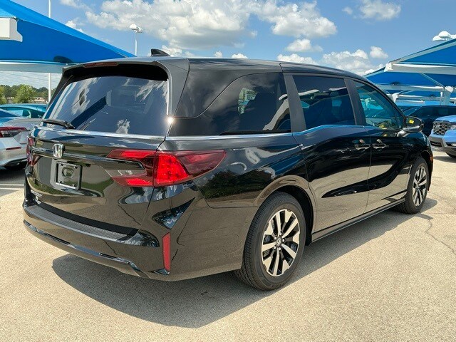 2026 Honda Odyssey EX-L photo 2