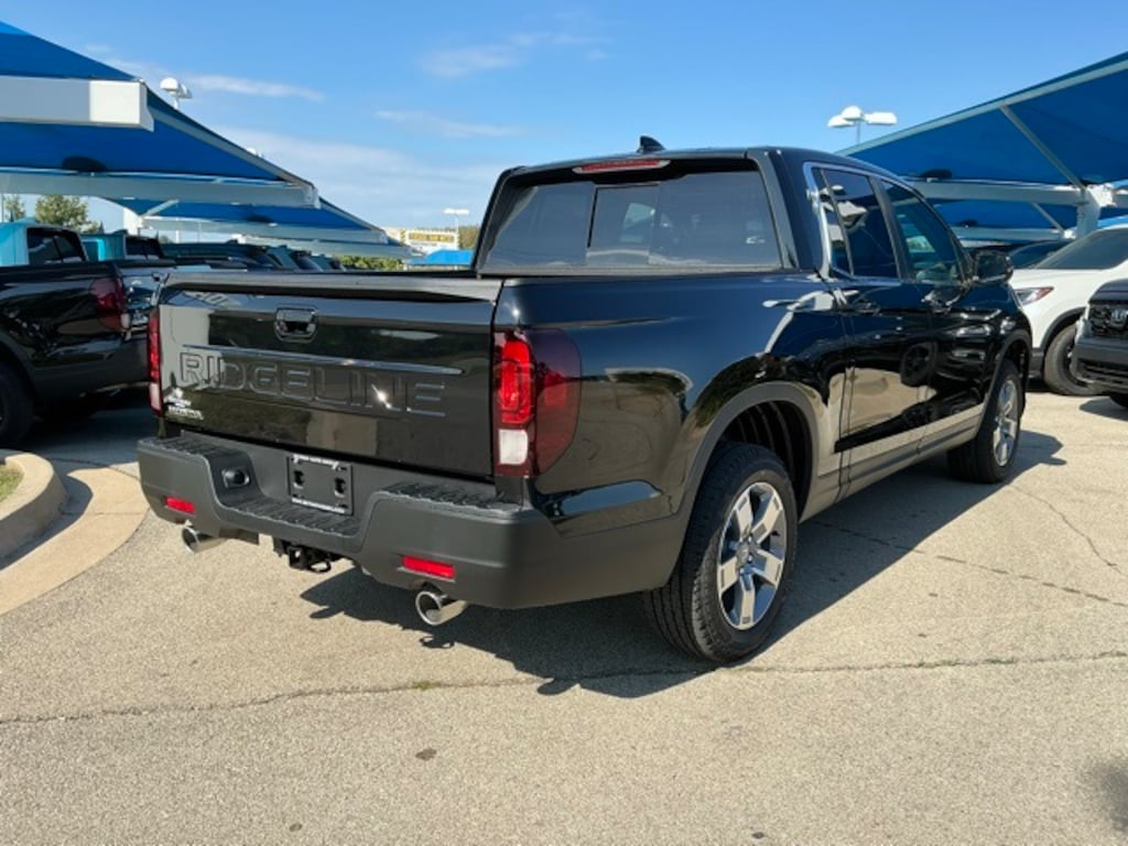 New 2026 Honda Ridgeline RTL Truck Crew Cab