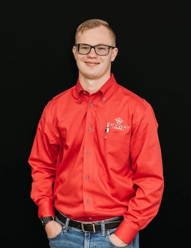 Staff member Bailey Lowe from ID_caf942
