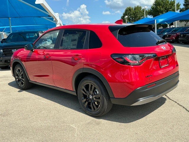 2026 Honda HR-V Sport photo 4