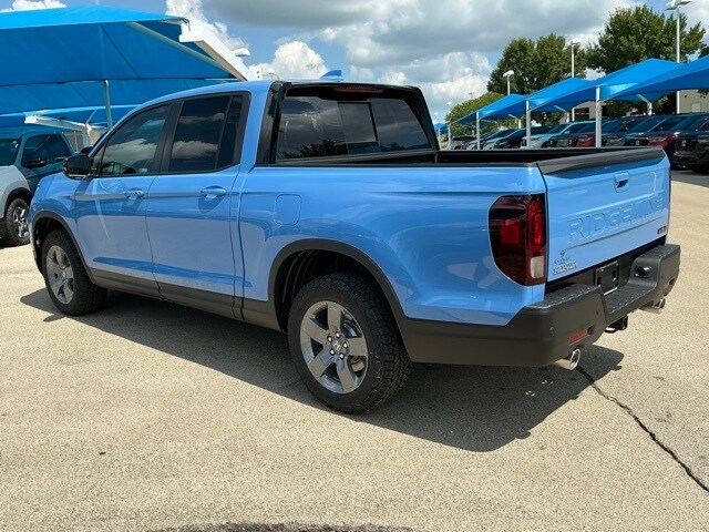 2025 Honda Ridgeline TrailSport photo 4