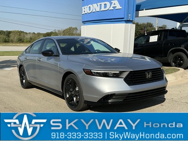 2025 Honda Accord Hybrid Sport-L's photo