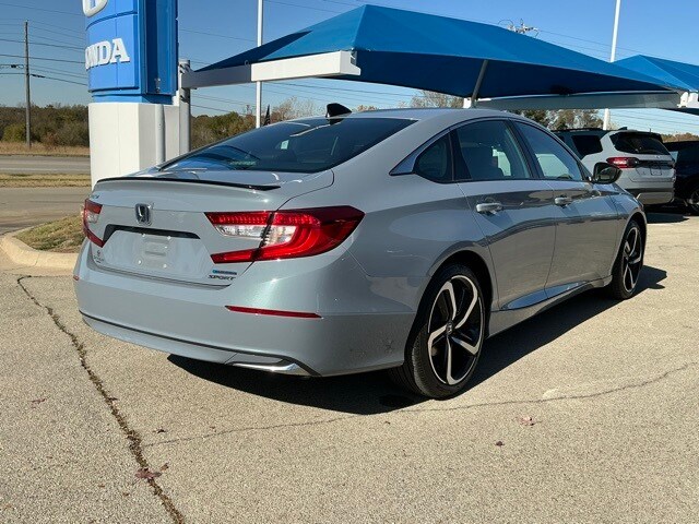 2022 Honda Accord Hybrid Sport photo 3