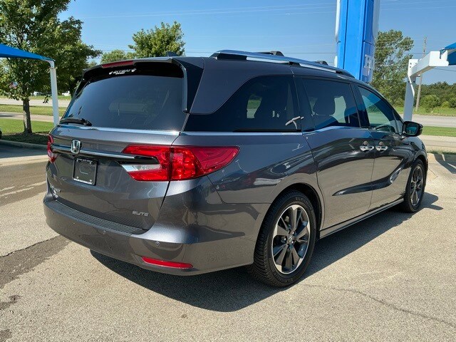 2022 Honda Odyssey Elite photo 3