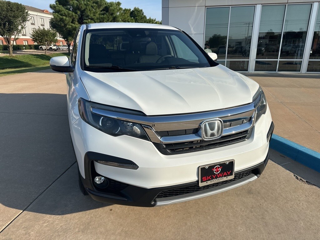 2020 Honda Pilot EX photo 2