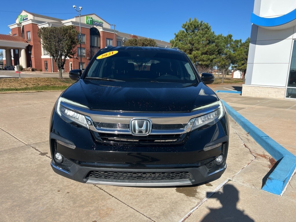 2021 Honda Pilot Touring photo 2