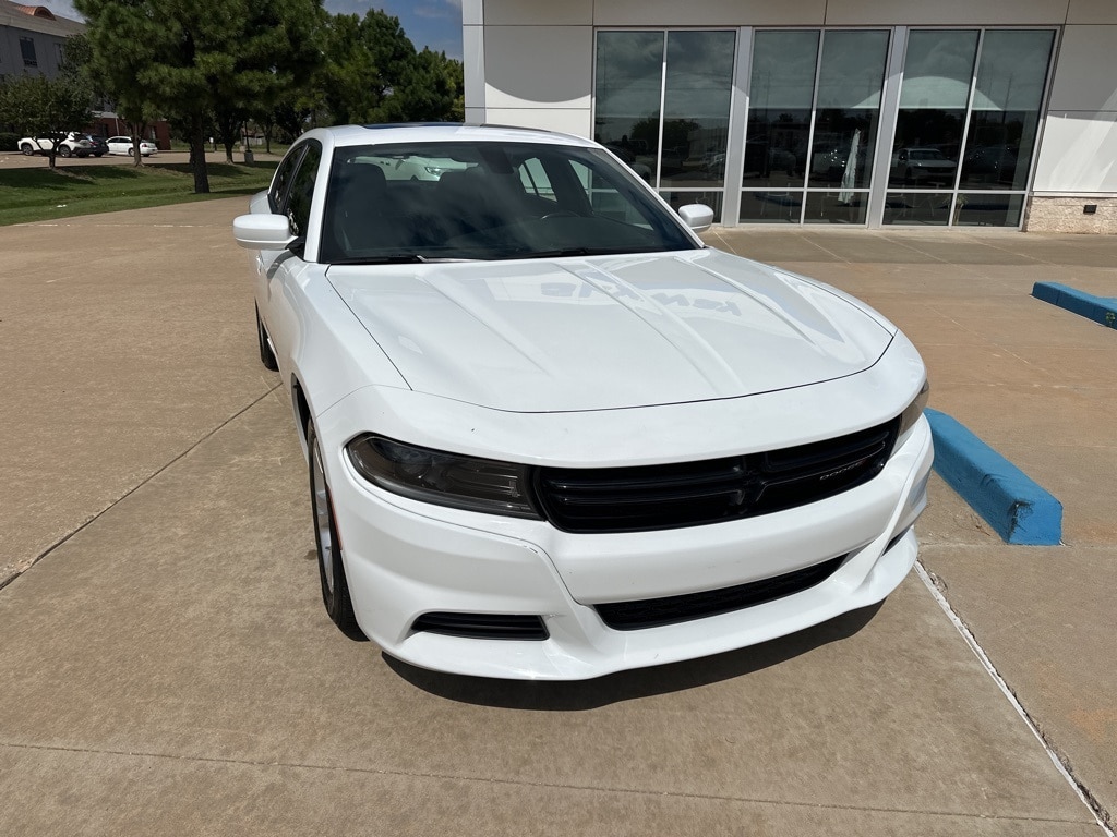 Used 2022 Dodge Charger SXT Sedan