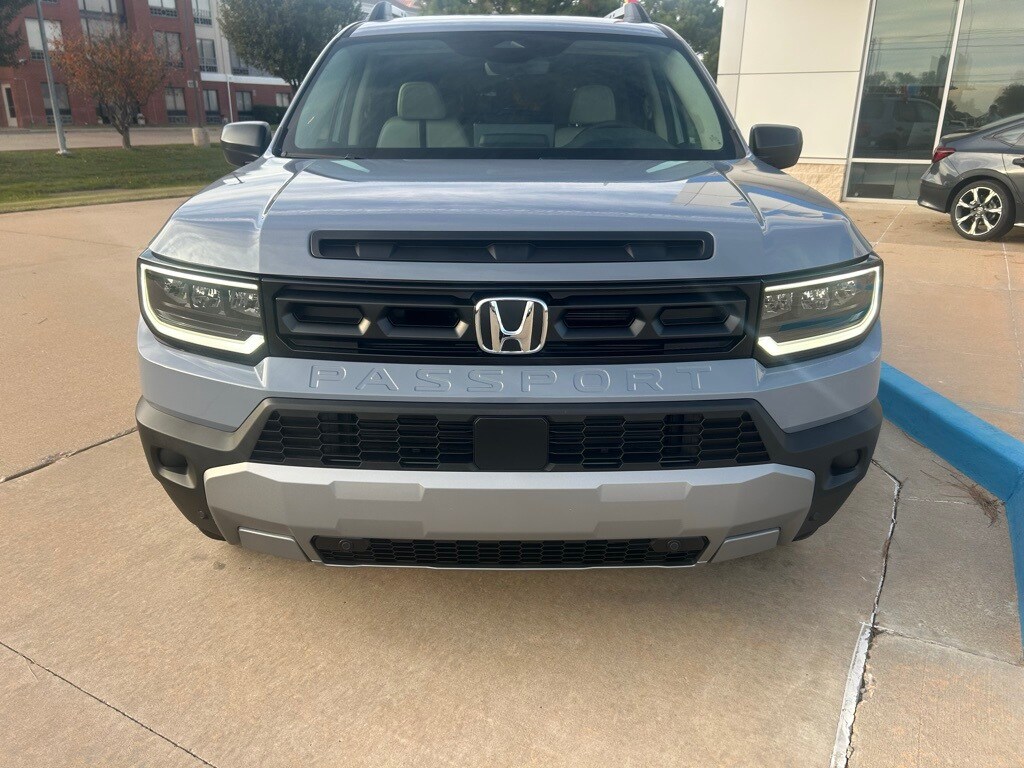 2026 Honda Passport photo 2