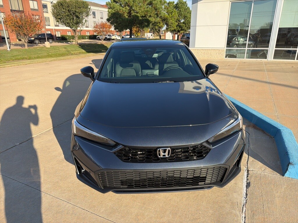 2026 Honda Civic Hybrid Sport Touring photo 3