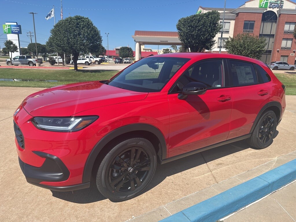 2026 Honda HR-V Sport photo 3