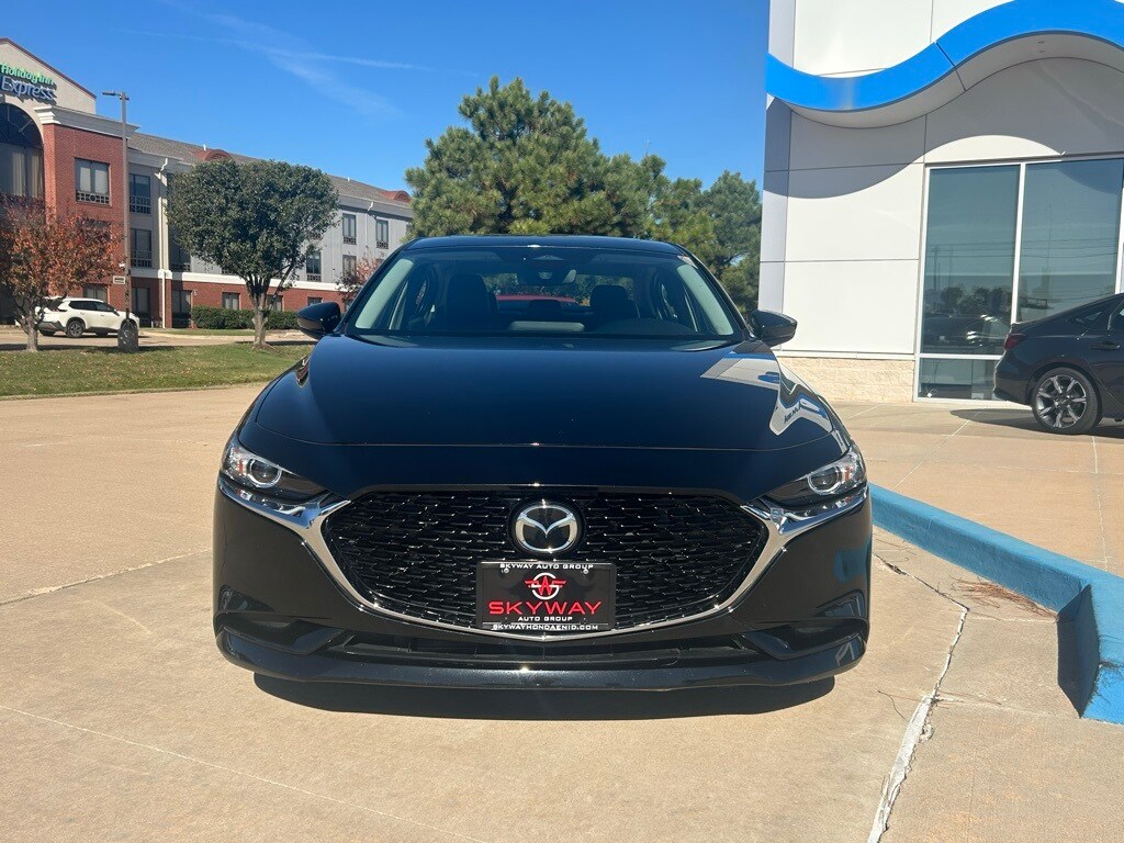 2025 Mazda Mazda3 2.5 s Preferred photo 3