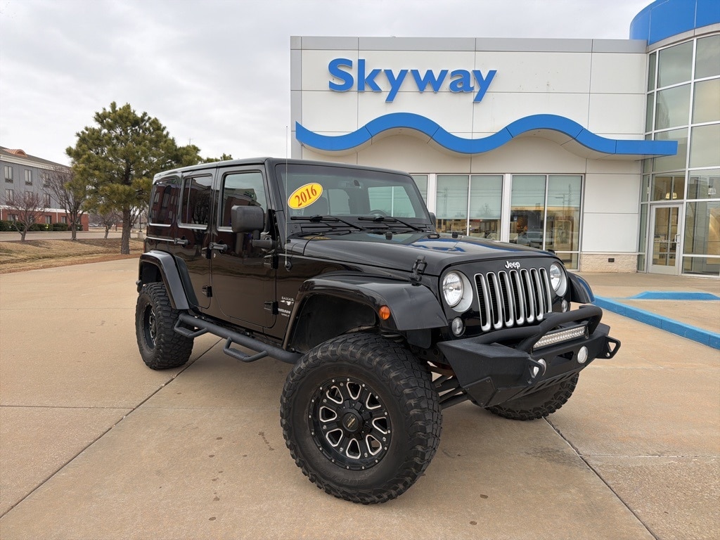 2016 Jeep Wrangler Unlimited Sahara
