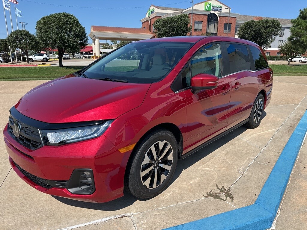 2026 Honda Odyssey EX-L photo 3