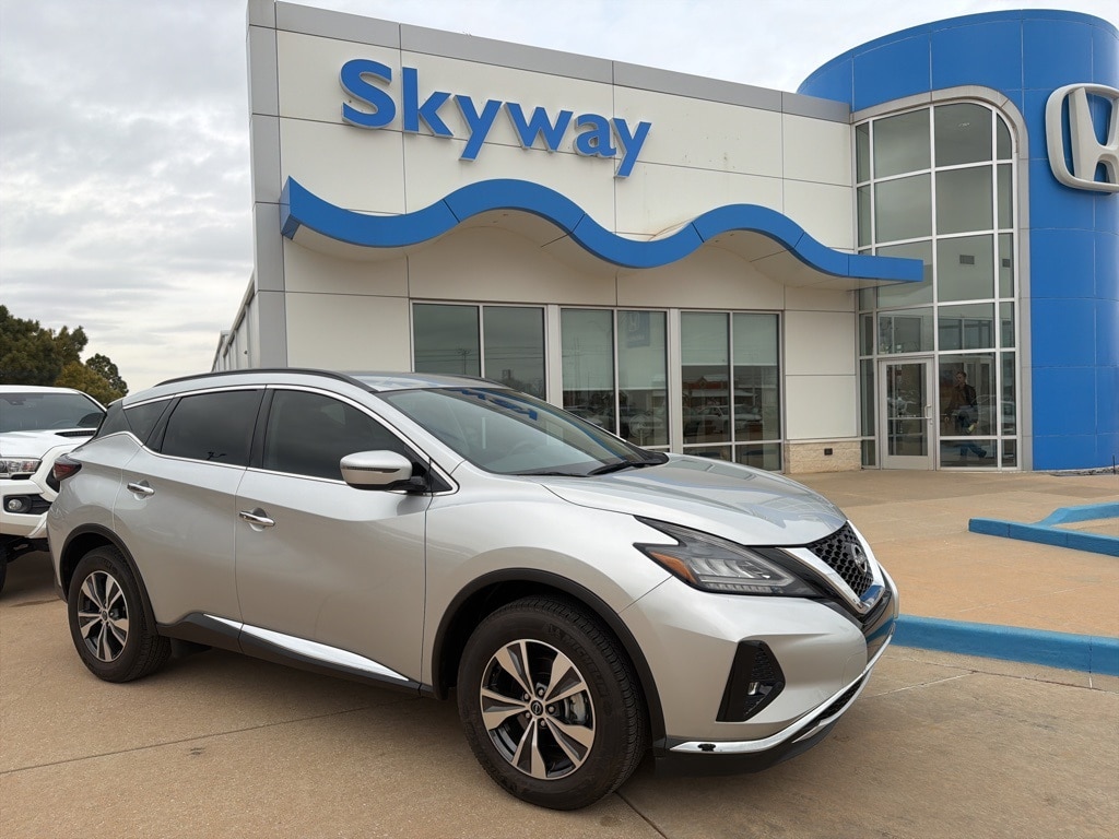 2023 Nissan Murano SV