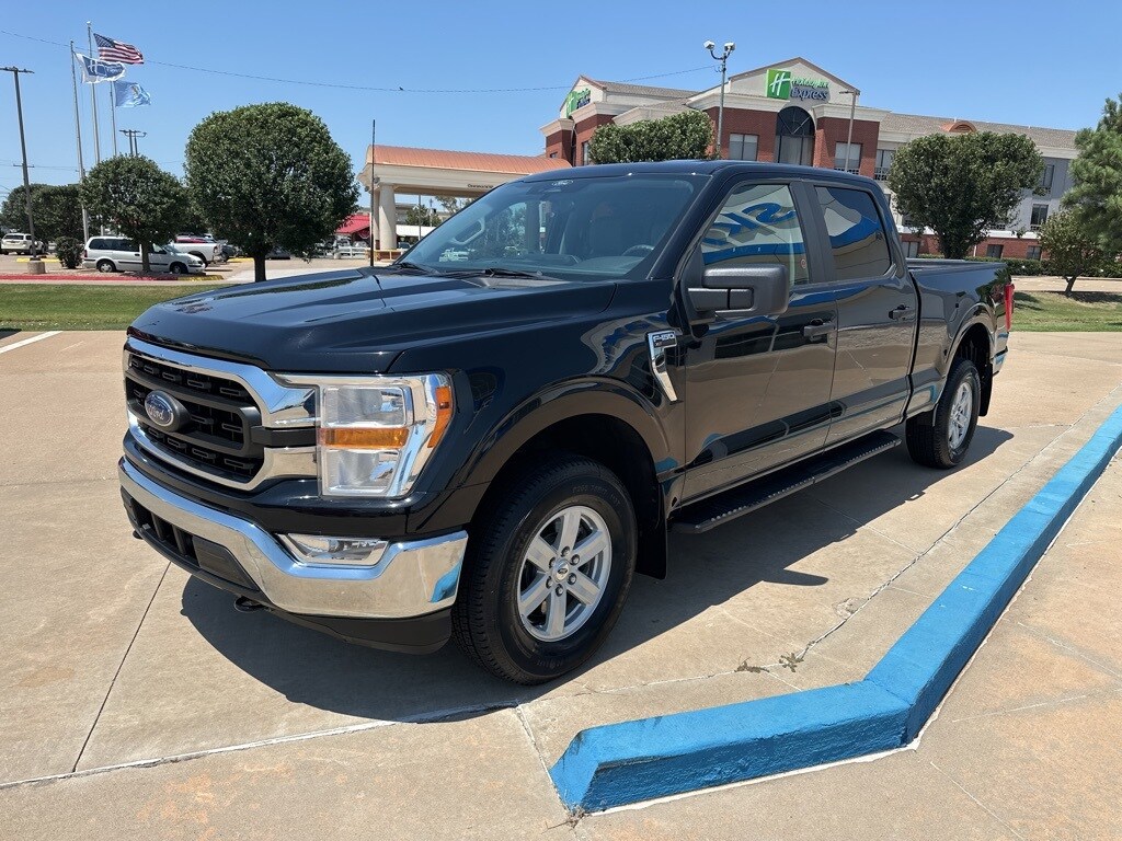 2022 Ford F-150 XLT photo 4