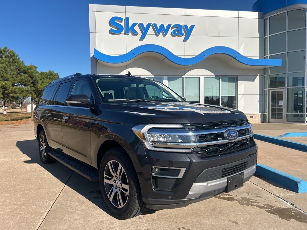 2024 Ford Expedition Limited's photo