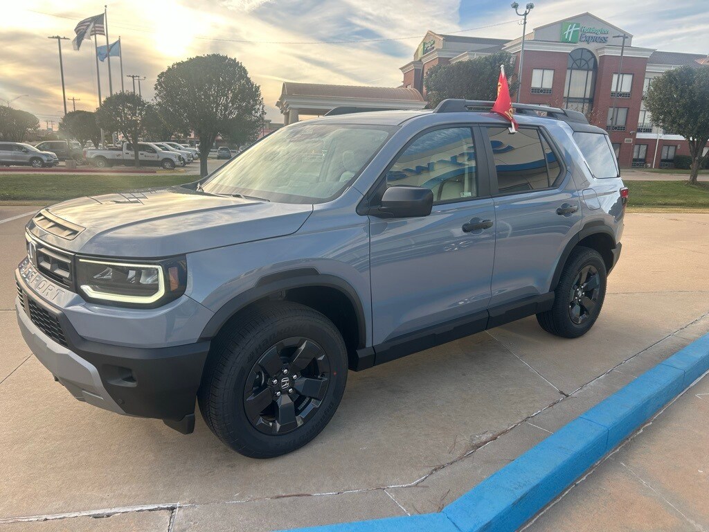 2026 Honda Passport photo 3