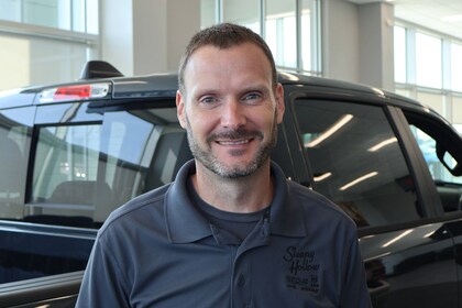 Staff member Chris Mueller from ID_b1ff09