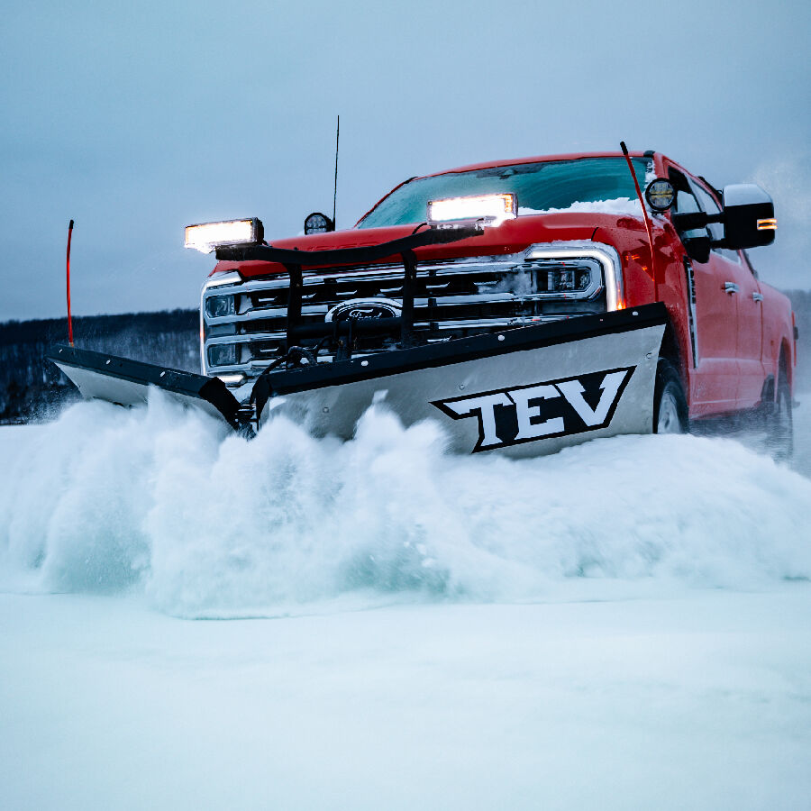 BOSS TEV Trip-Edge V-Plow