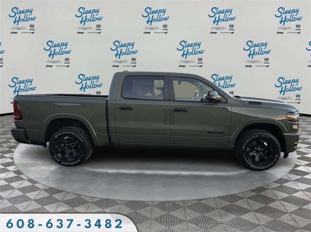 New 2026 Ram 1500 BIG HORN CREW CAB 4X4 5'7 BOX Truck