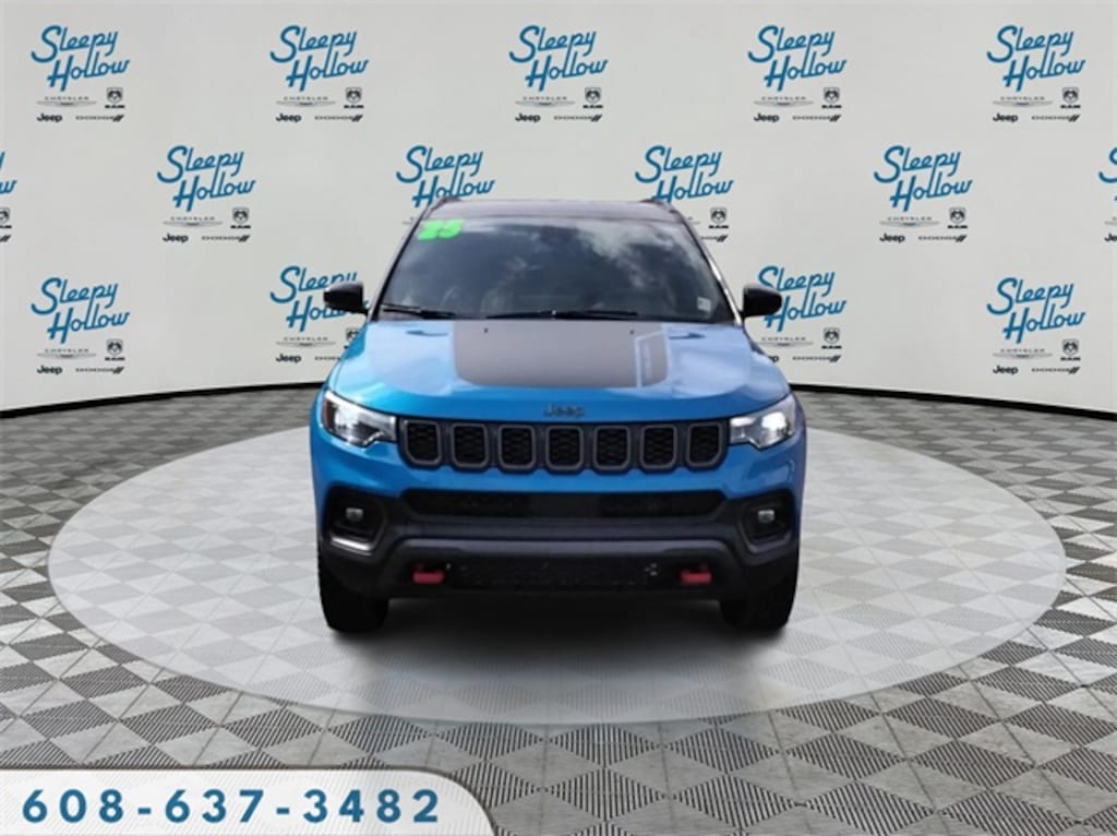 Used 2025 Jeep Compass Trailhawk SUV