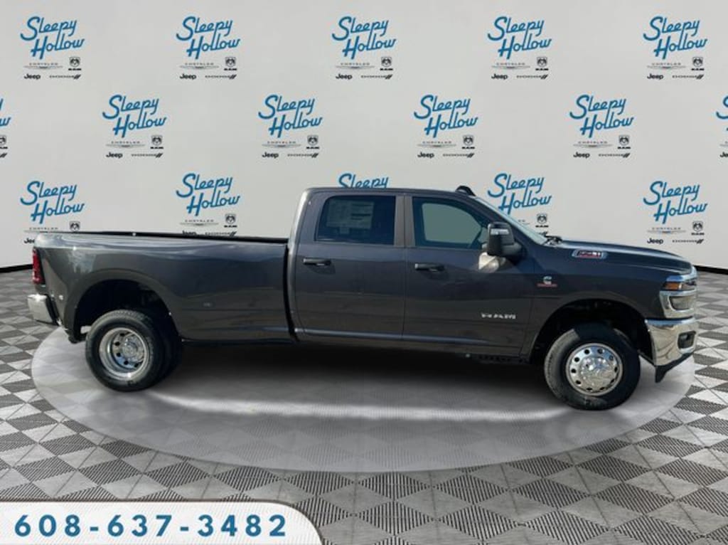 New 2026 Ram 3500 BIG HORN CREW CAB 4X4 8' BOX Pickup