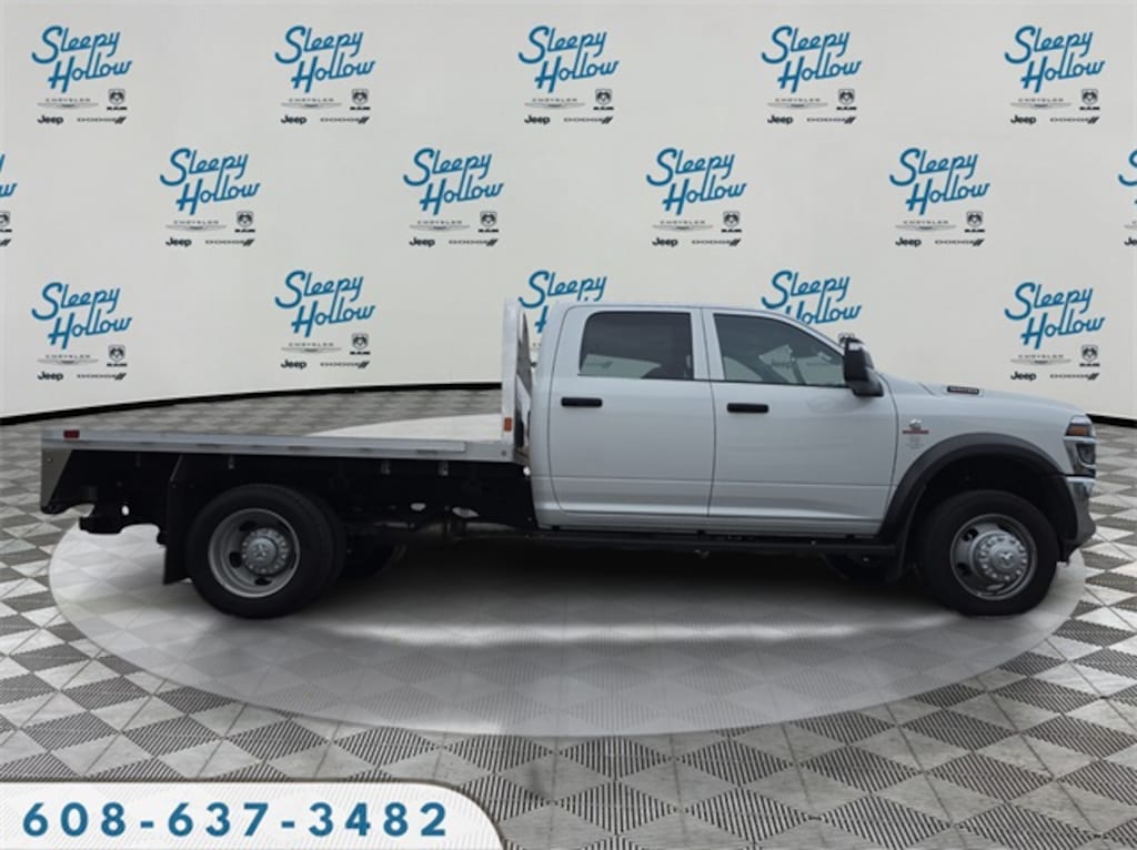 New 2025 Ram 5500 Chassis Cab 5500 TRADESMAN CHASSIS CREW CAB 4X4 60' CA Pickup