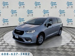 2026 Chrysler Pacifica SELECT Passenger Van