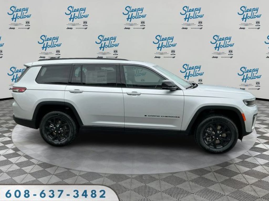 New 2026 Jeep Grand Cherokee L LAREDO ALTITUDE 4X4 Sport Utility