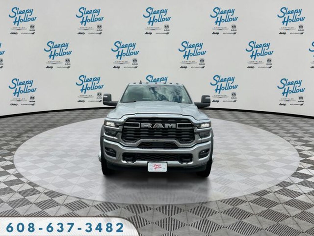 New 2026 Ram 5500 Chassis Cab TRADESMAN REGULAR 4X4 108' CA Pickup