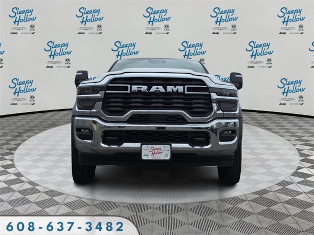 New 2025 Ram 5500 Chassis Cab 5500 TRADESMAN CHASSIS REGULAR CAB 4X4 60' CA Pickup