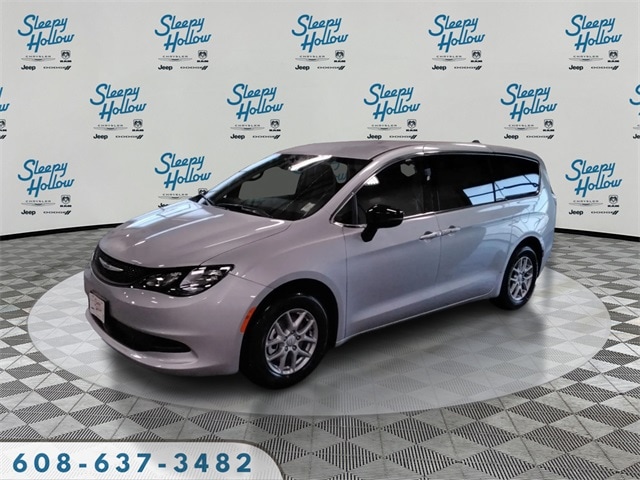 2026 Chrysler Voyager LX's photo